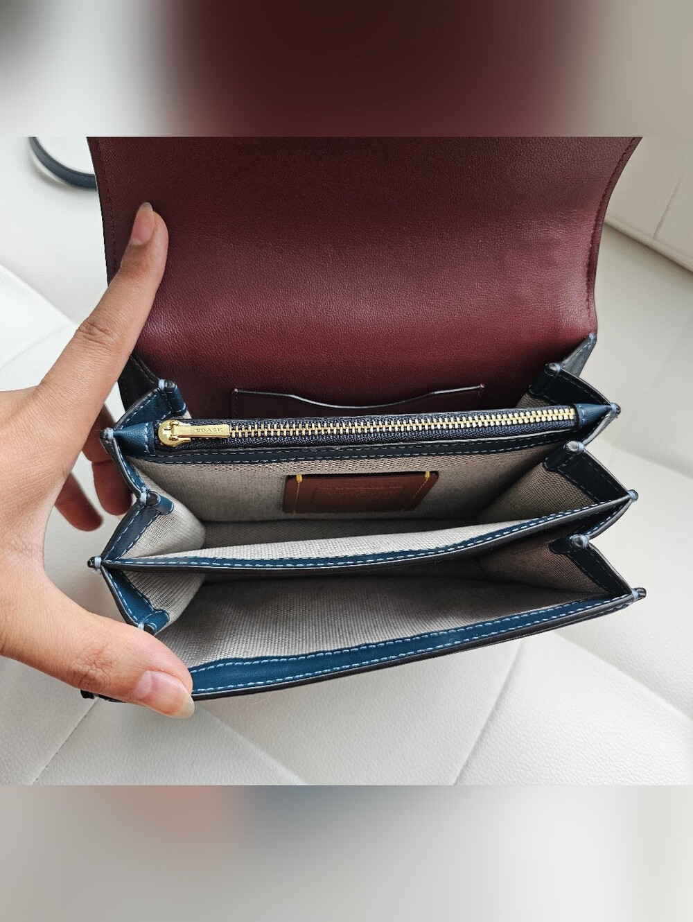 Authentic Coach Parker Top Handle Crossbody - Picture 7 of 15